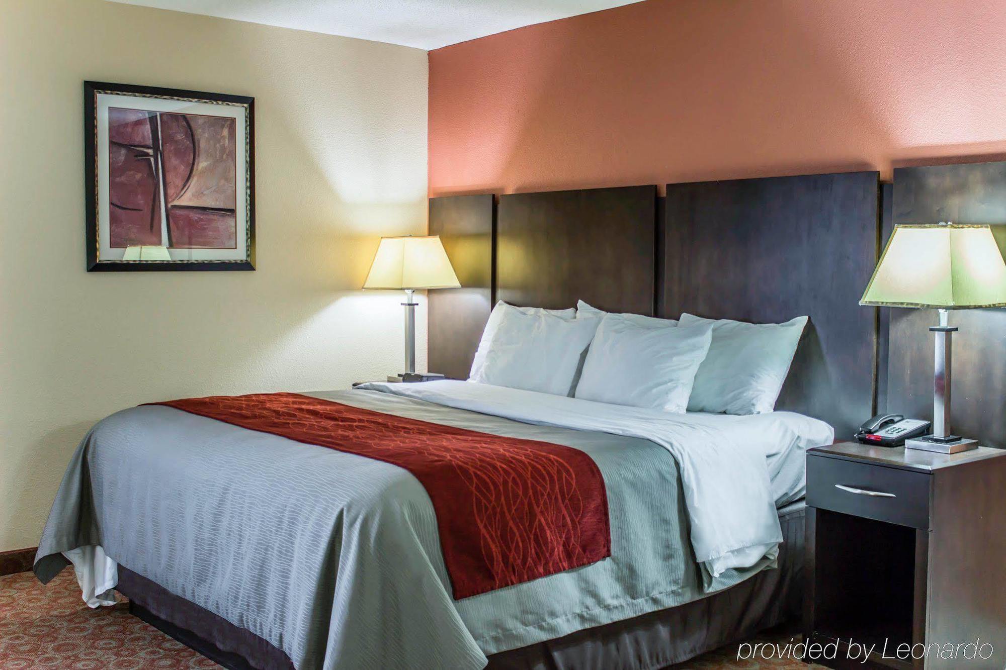 Quality Inn Raleigh Downtown מראה חיצוני תמונה